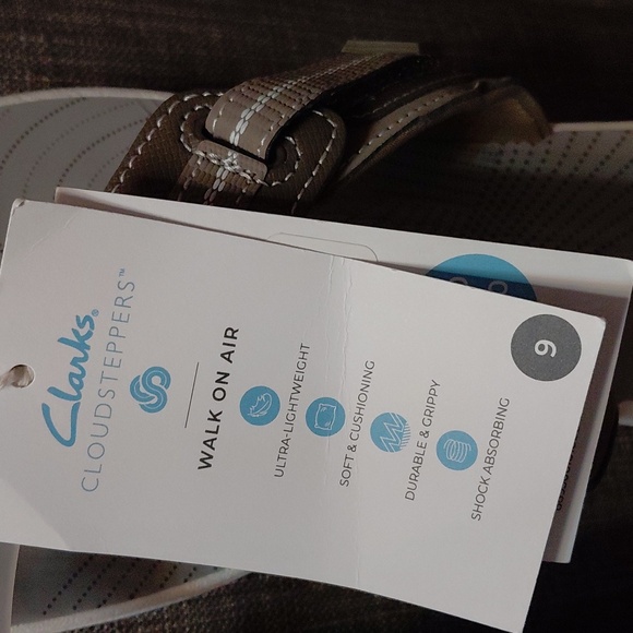 Clarks Cloudsteppers Gray Sandals SIZE 9 - Picture 4 of 5